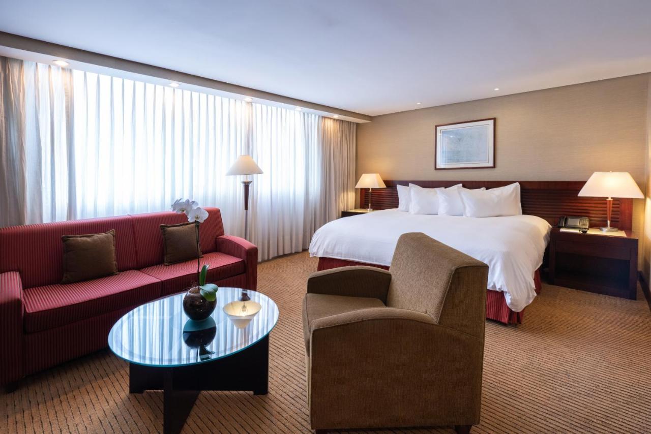 Eurobuilding Hotel & Suites Каракас Екстериор снимка A room at the hotel