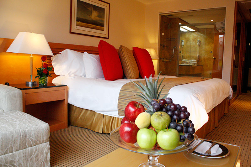 Eurobuilding Hotel & Suites Каракас Екстериор снимка A room at the Fairmont San Francisco
