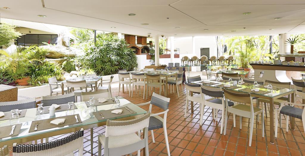 Eurobuilding Hotel & Suites Каракас Екстериор снимка Restaurant