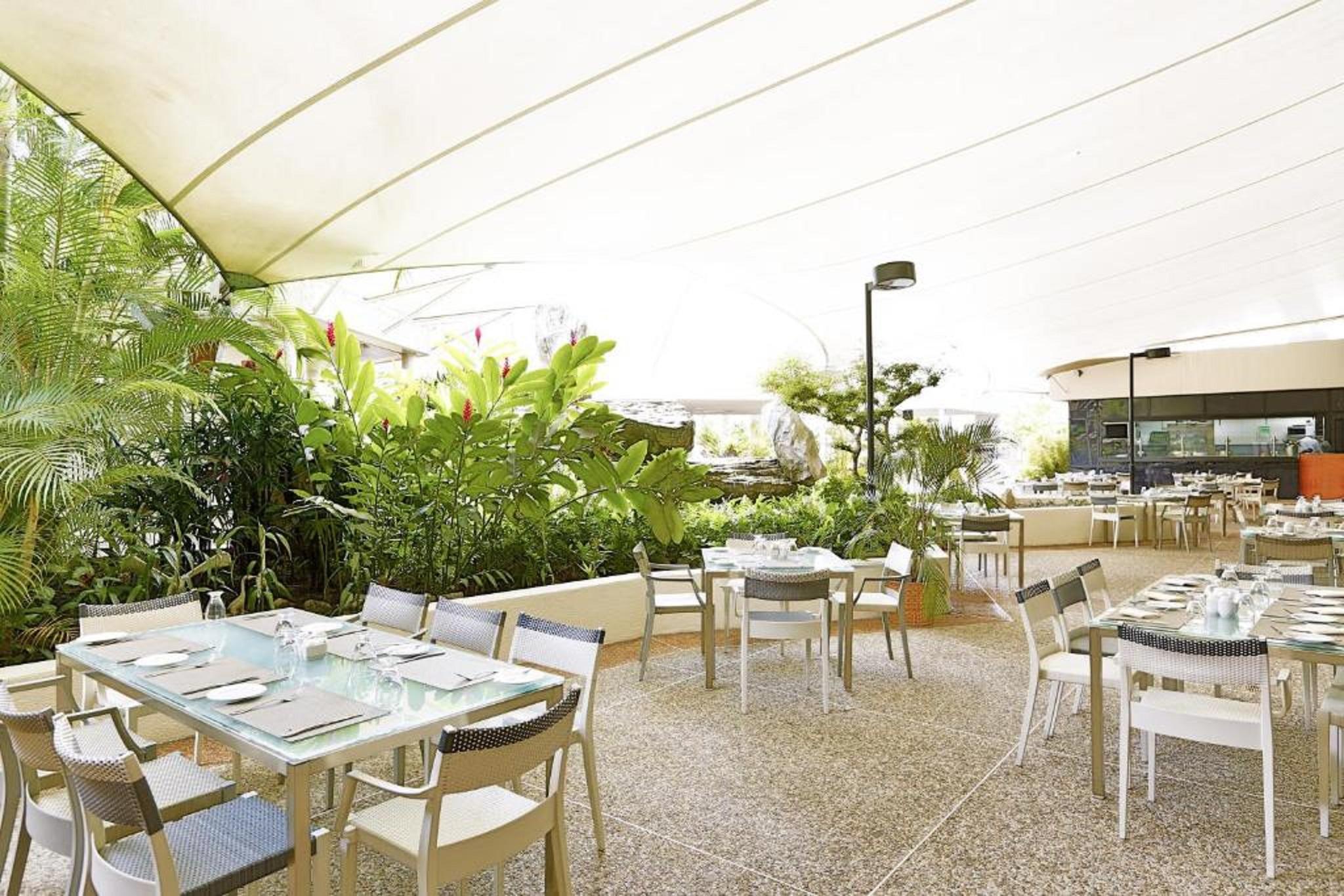 Eurobuilding Hotel & Suites Каракас Екстериор снимка The restaurant