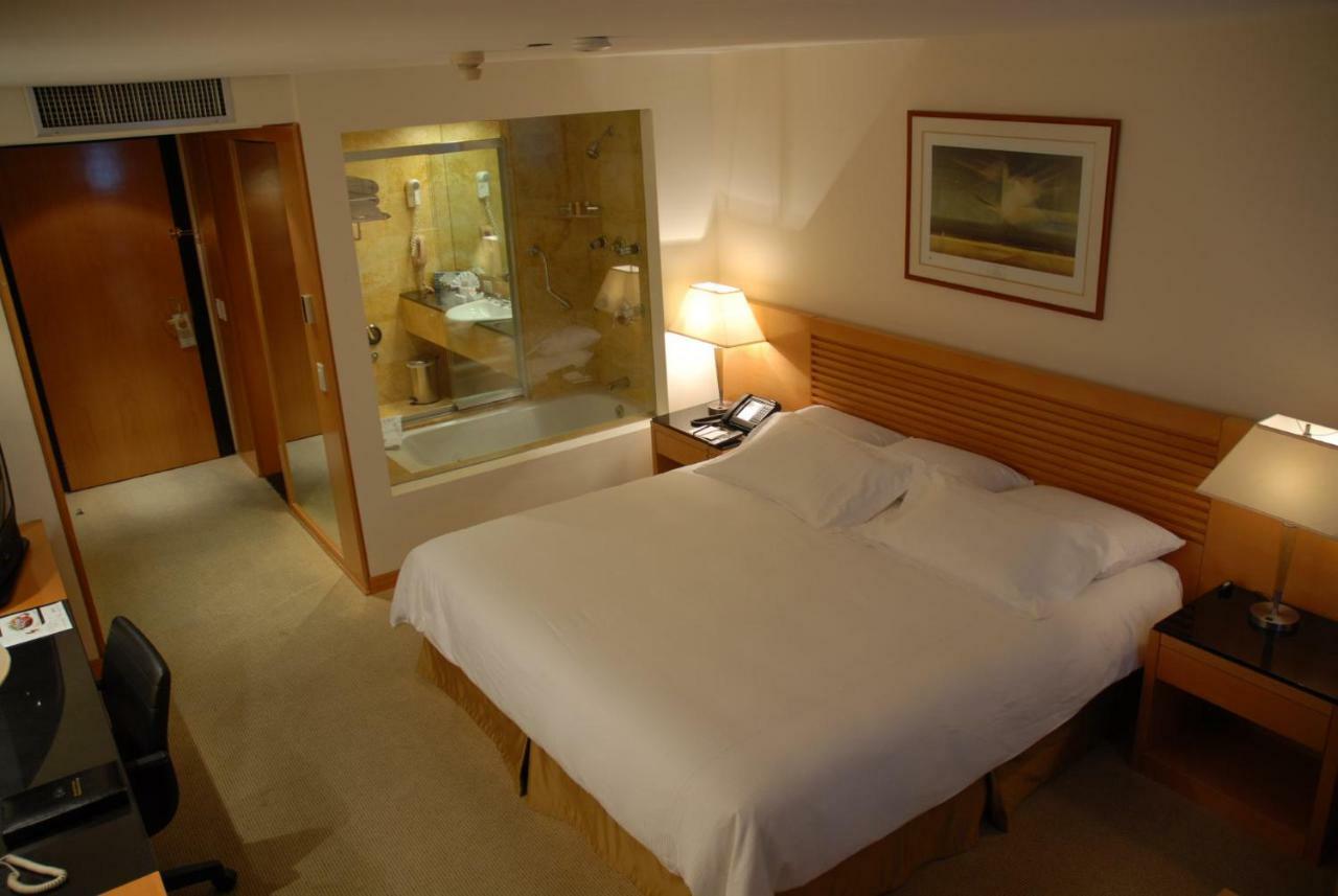 Eurobuilding Hotel & Suites Каракас Екстериор снимка